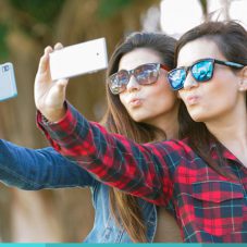 Selfies Aumentam Procura por Cirurgia Plástica
