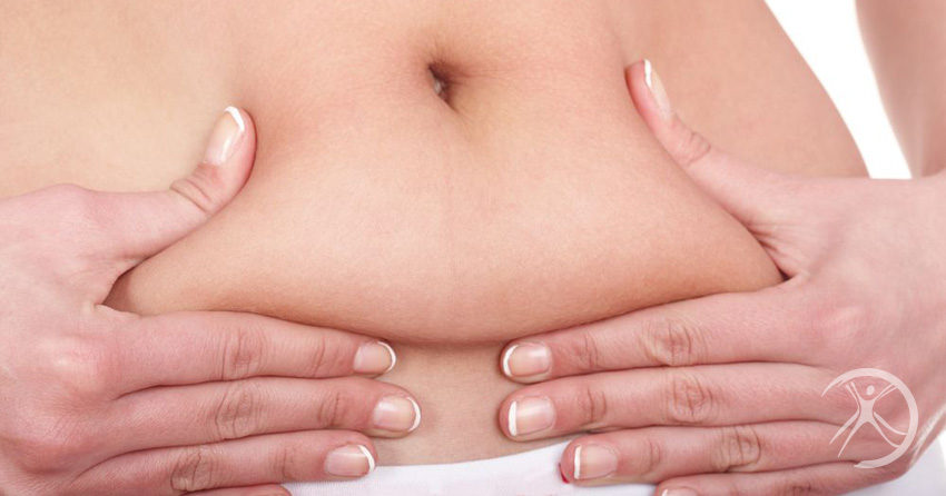 Entenda como a abdominoplastia elimina o excesso de pele na barriga