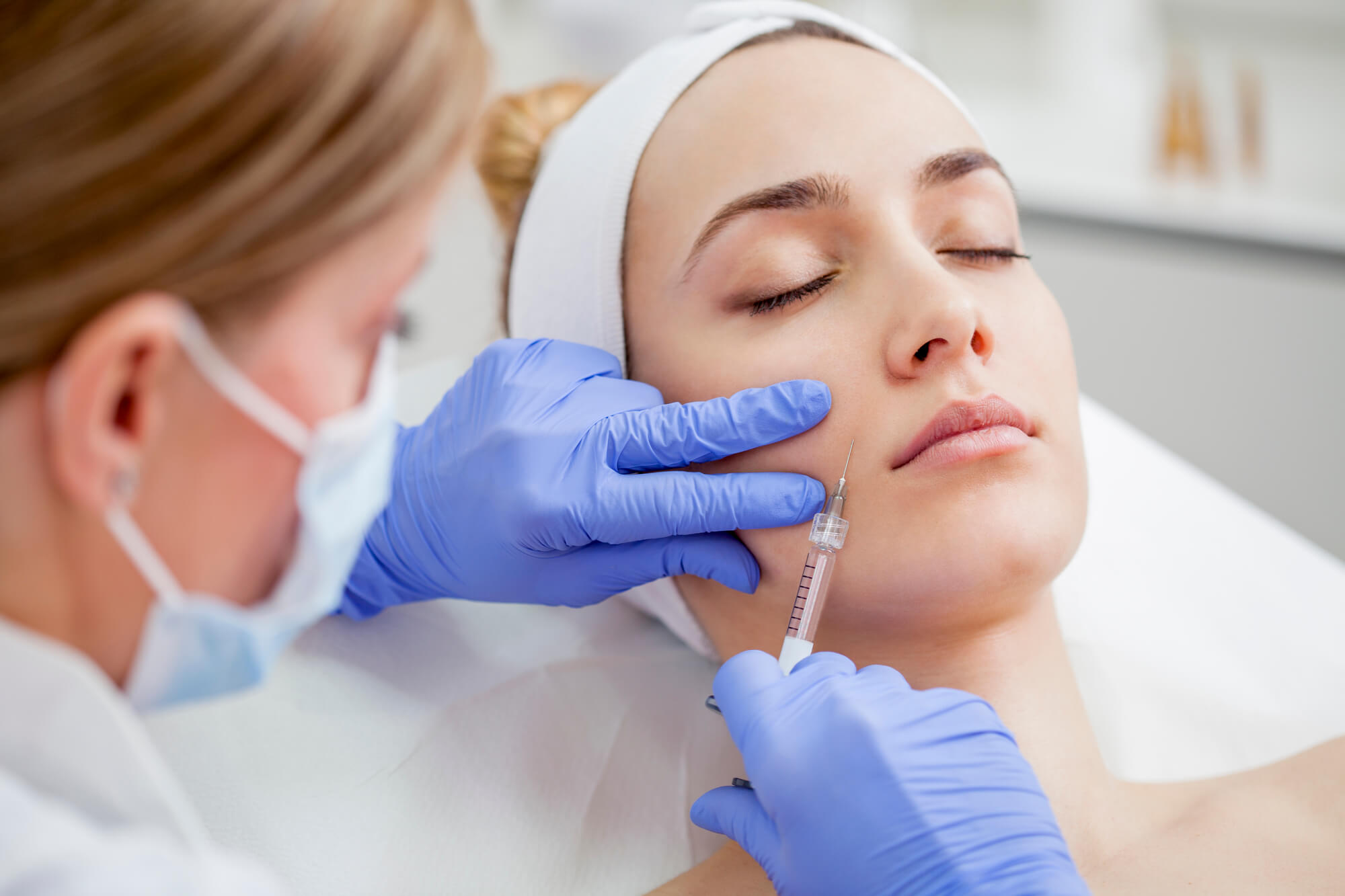 Entenda como funciona a tcnica de harmonizao facial - Cirurgia Plstica